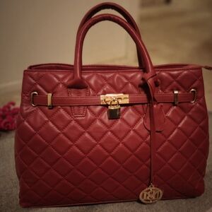 Badgley Mischka wirkin bag